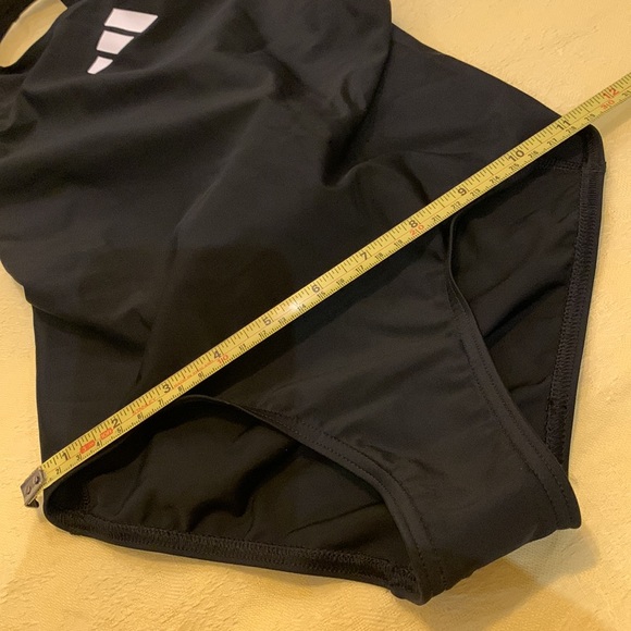 Adidas swimsuit - US Youth S (8-10) - Picture 14 of 16